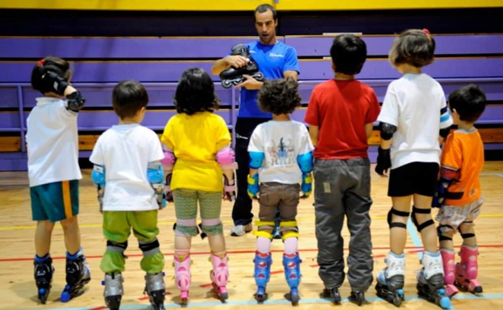 أطفال حضانة الأطفال إسبانيا