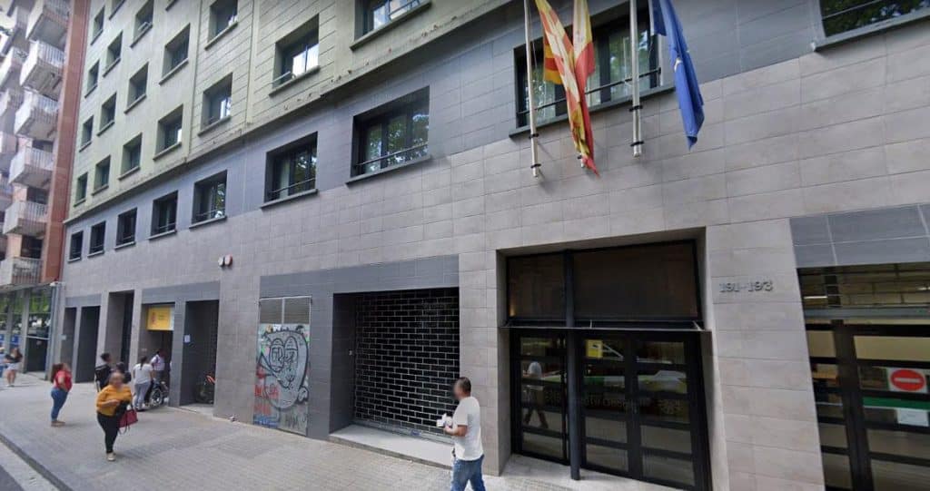 برشلونة