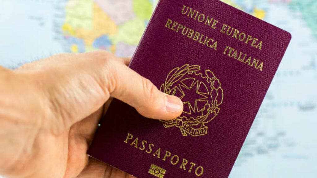 الجنسية الإيطالية عن طريق الإقامة