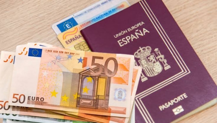 كم من المال ينبغي استثماره في إسبانيا للحصول على الإقامة والجنسية