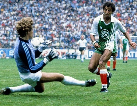 بلومي ضد المانيا 1982