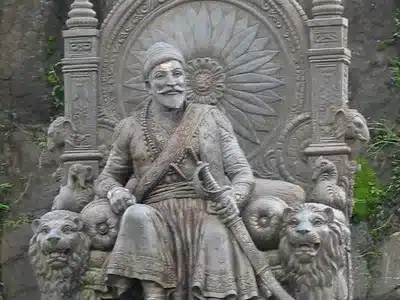 Statue Shivaji Raigarh Fort India Maharashtra