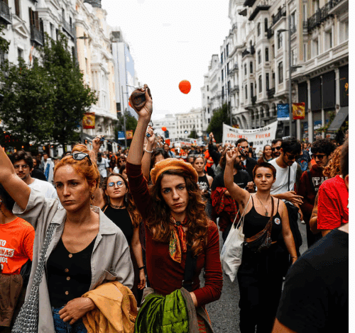 الشباب الإسباني