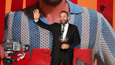 أحمد السقا يتوج بجائزة أفضل ممثل سينما