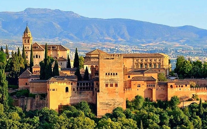 قصر الحمراء