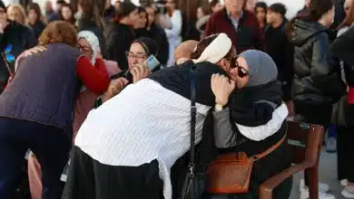 اليوم جميعنا في حداد… بلدة توروكس تنعى عائلة رباح المغربية التي اختنقت بالغاز أثناء نومها