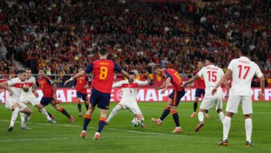 منتخب تركيا يتعرض لسرقة ساعة ومجوهرات فاخرة من غرفة ملابسه في ملعب لا كارتوخا