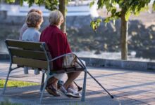 الضمان الاجتماعي يعلق معاشات التقاعد للإسبان المقيمين في الخارج الذين لا يكملون هذا الإجراء في مارس 2026