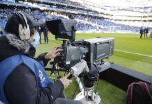 محكمة إسبانية تستدعي الرئيس التنفيذي لشركة كلاود فلير للإدلاء بشهادته بناءً على شكوى رفعتها لا ليغا وشركة تيليفونيكا.