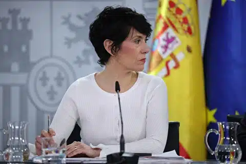تزايد منح الجنسية الإسبانية للنساء الأجنبيات