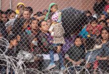 مراكز إعادة المهاجرين