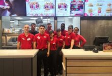 عمال مطعم كي أفسي