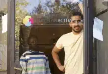 مهاجر جزائري