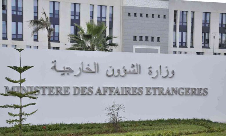 بدءًا من 9 جويلية.. الجزائر تعتمد "الأبوستيل" وتلغي التصديق القنصلي لهذه الوثائق